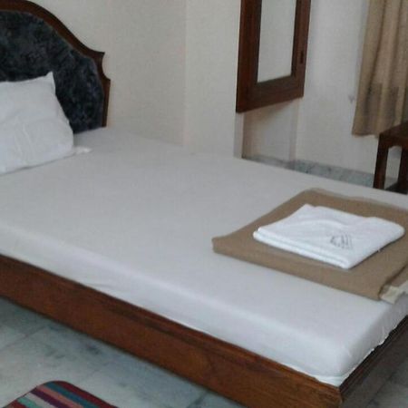 بهادراتشالام Hotel Geethanjali Residency المظهر الخارجي الصورة
