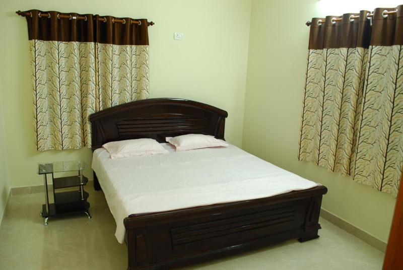 بهادراتشالام Hotel Geethanjali Residency المظهر الخارجي الصورة